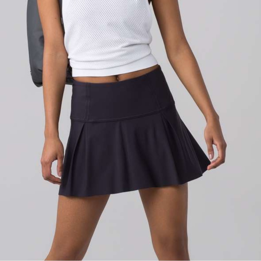 Lululemon Athletica Lost in Pace Skirt